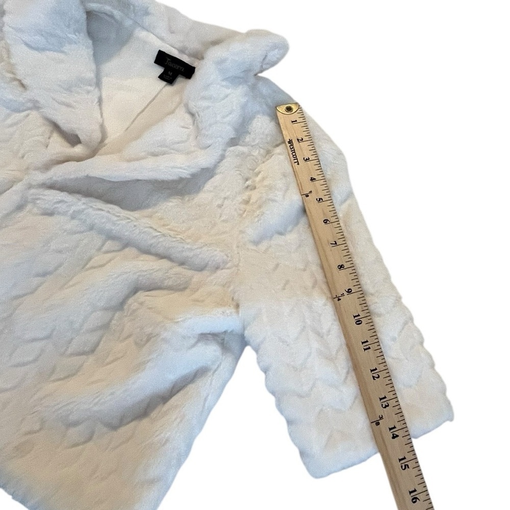 Tacera Ivory Textured Cropped Jacket – Size Medium – Bridal / Formal Bolero - Picture 5 of 10